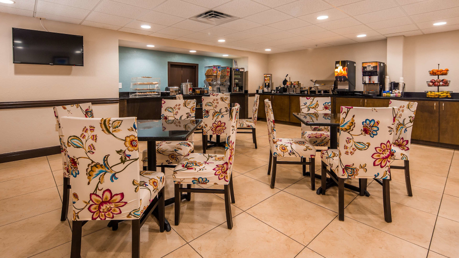 Food & Drinks 5, Best Western Mulberry Hotel, Polk