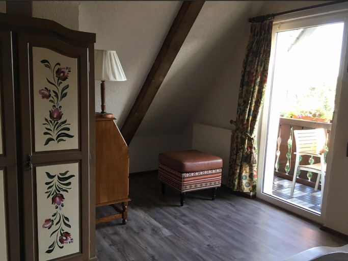 Bedroom 4, Hotel Jägerhof, Breisgau-Hochschwarzwald