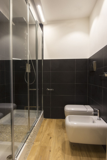 Bathroom 5, Antichi Ricordi, Caltanissetta