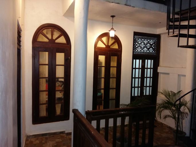 Others 5, Southern Comforts - Galle Fort, Galle Four Gravets