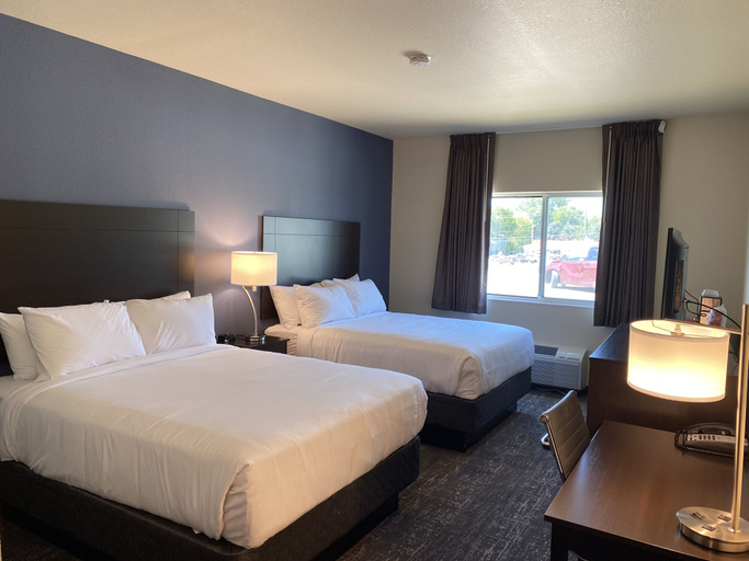 Bedroom 3, Cobblestone Inn & Suites - Forest City, Winnebago
