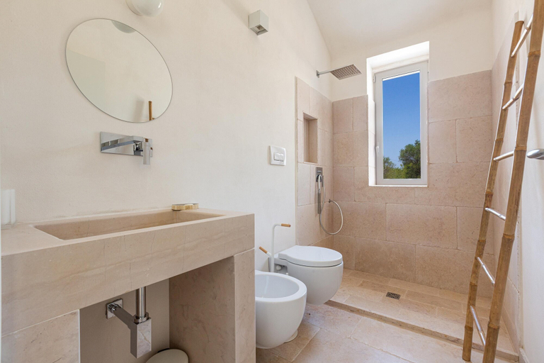 Bathroom, 2499 Trulli La Meringa by Perle di Puglia, Brindisi