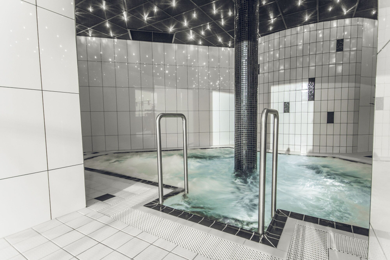 Bathroom 3, Braavo Spa Hotel, Tallinn