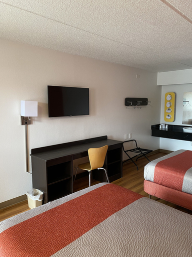 Others 5, Motel 6 Memphis, TN - Downtown, Shelby