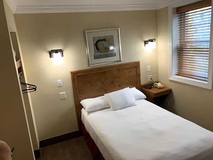 Bedroom 3, District, Washington D.C.