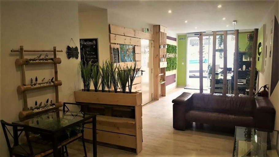 Others 5, Easy Sants by Bossh Hotels, Barcelona