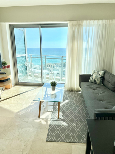 Others 4, Amazing studio - with Balcony