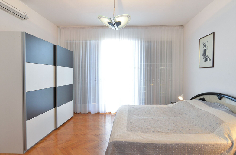 Bedroom 3, Apartments Jadranka 612, Labin