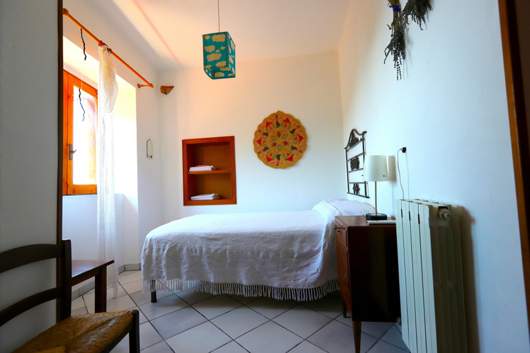 Bedroom 3, La Casa sul Blu Albergo Diffuso, Salerno