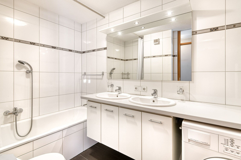 Bathroom, Familienferienwohnung Paula, Bludenz