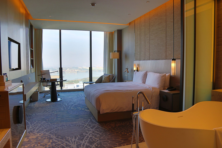 Bedroom 3, Renaissance Suzhou Wujiang Hotel, Suzhou