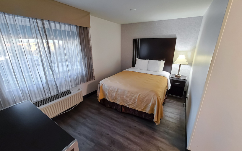 Bedroom 4, Quality Inn Burbank Airport, Los Angeles