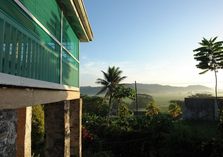 Others 4, Retreat Plantation House