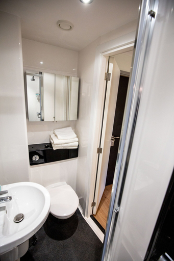 Bathroom 3, Popup Durham, Durham