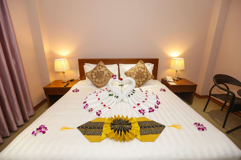 Bedroom 2, Grand Garden Hotel Yangon, Yangon