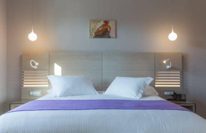Bedroom 3, Hydrama Grand Hotel, East Macedonia and Thrace