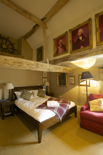 Bedroom 2, The Anchor Inn, Hampshire