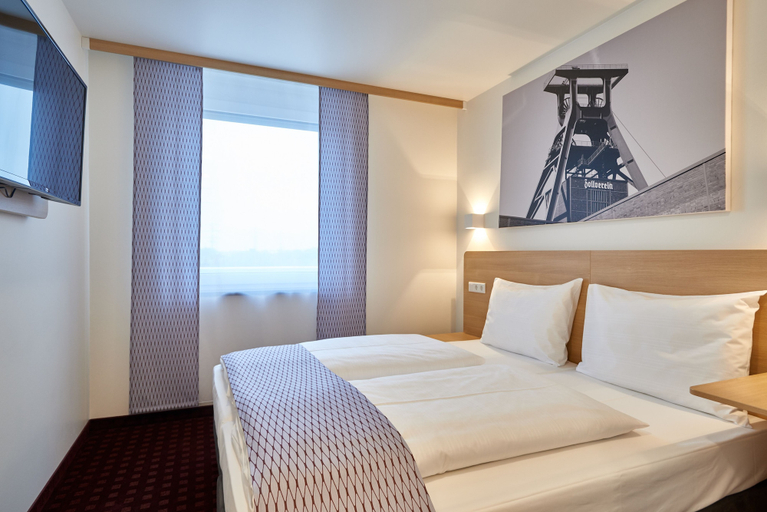 Bedroom 4, McDreams Hotel Essen-City, Essen