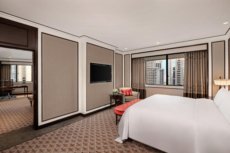 Bedroom 18