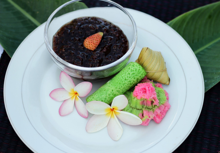Food & Drinks 4, Sri Kandi Inn, Badung