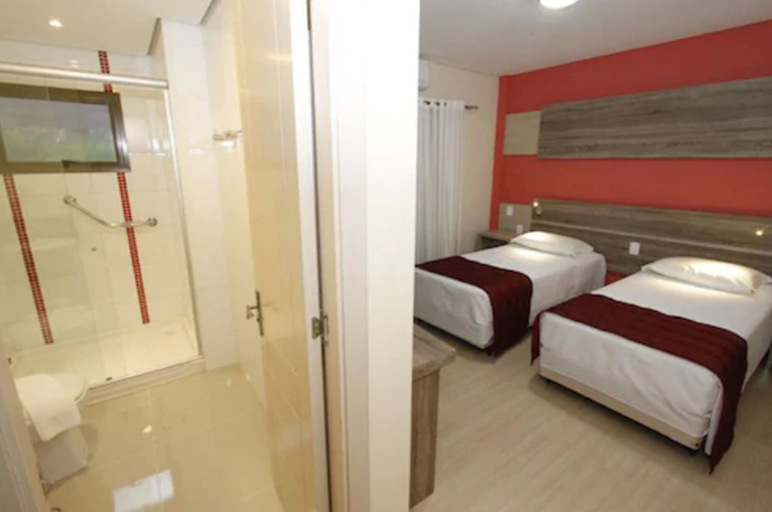 Bedroom 4, Sky Ville Gramado Hotel, Gramado
