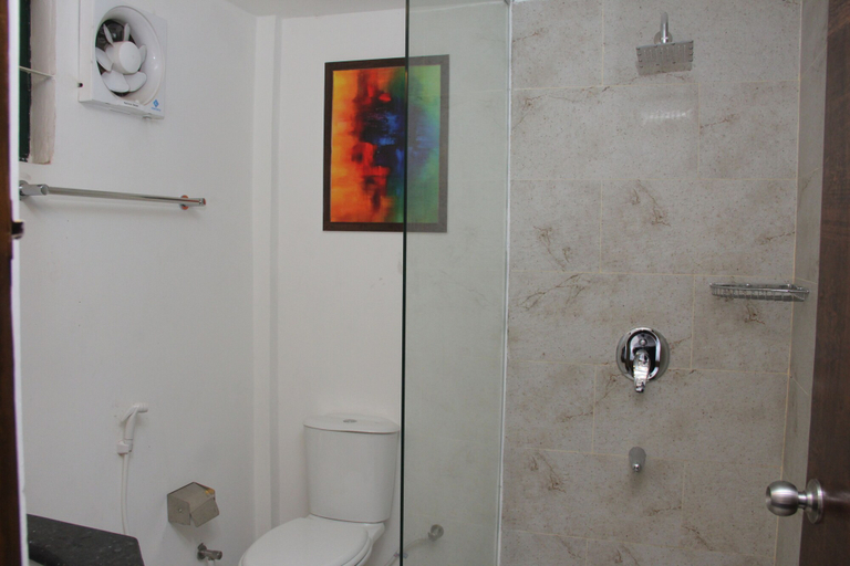 Bathroom 4, Hotel Zakaria International, Dhaka