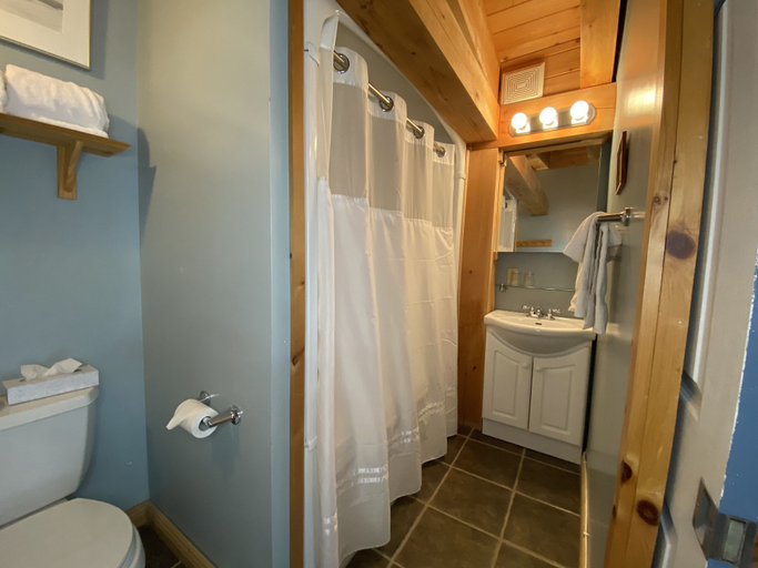 Bathroom 4, Timber House Resort, Northumberland