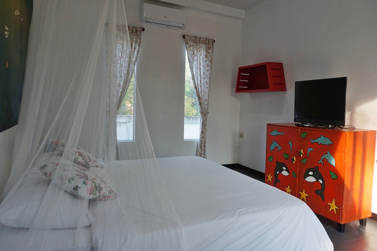 Bedroom 9
