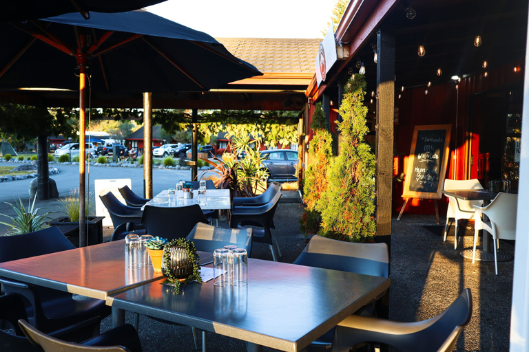 Food & Drinks 5, Parklands Motorlodge, Taupo