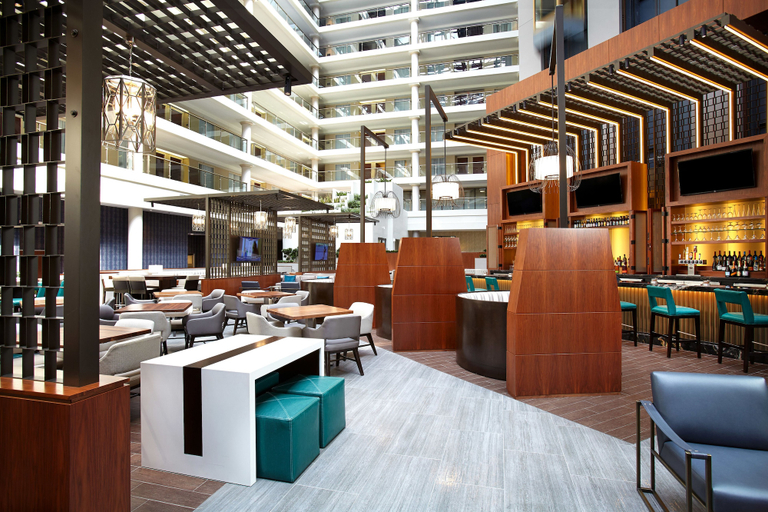 Food & Drinks 5, Hilton Club The District Washington D.C., Washington D.C.