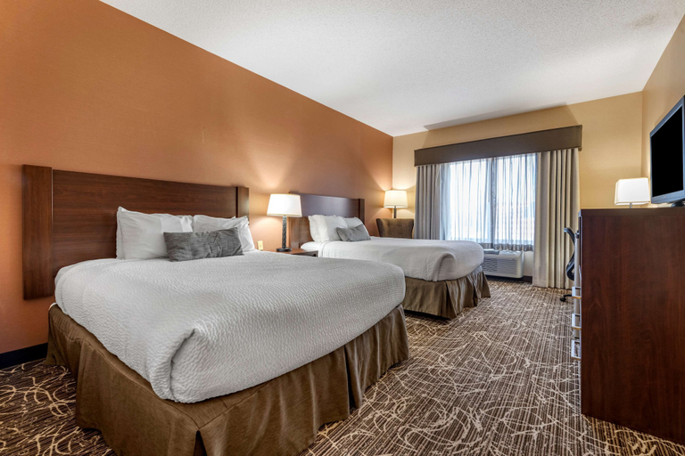 Bedroom 3, Best Western Plus Chelsea Hotel, Wright