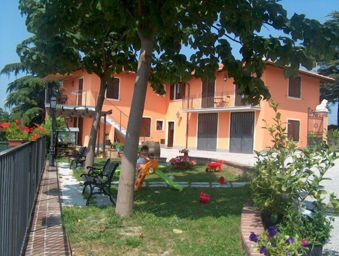 Exterior & Views 2, Agriturismo Bevione Davide, Cuneo