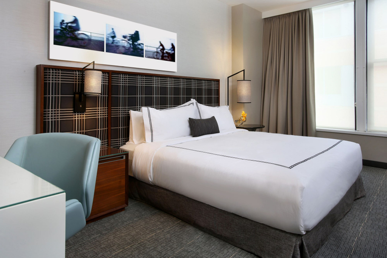 Bedroom 3, The Godfrey Hotel Boston, Boston