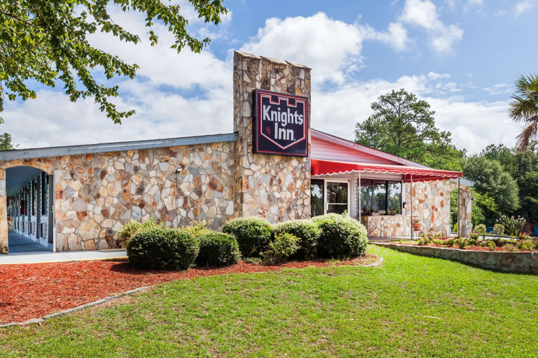 Exterior & Views 2, Knights Inn Columbia, Lexington