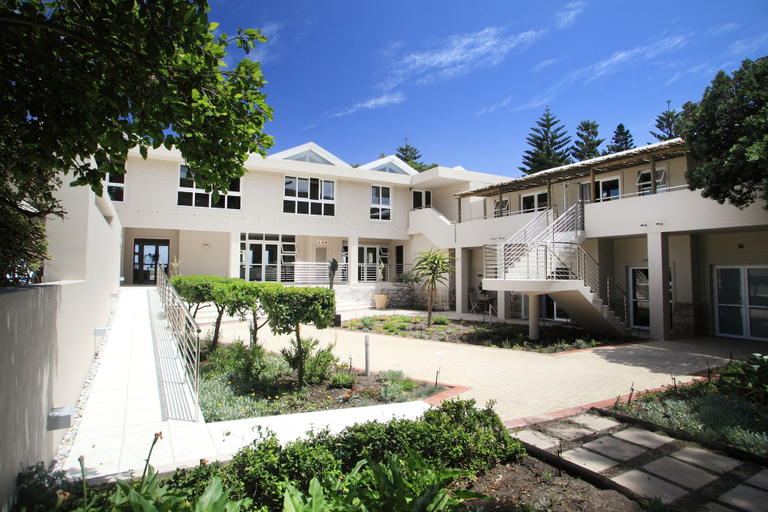 Exterior & Views 2, Abalone Guest Lodge, Overberg