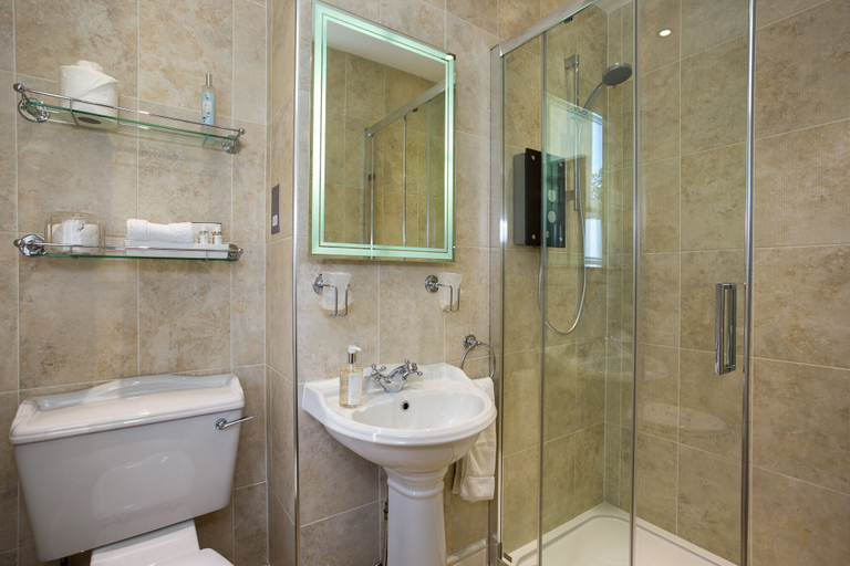 Bathroom 4, Kingston House, Torbay