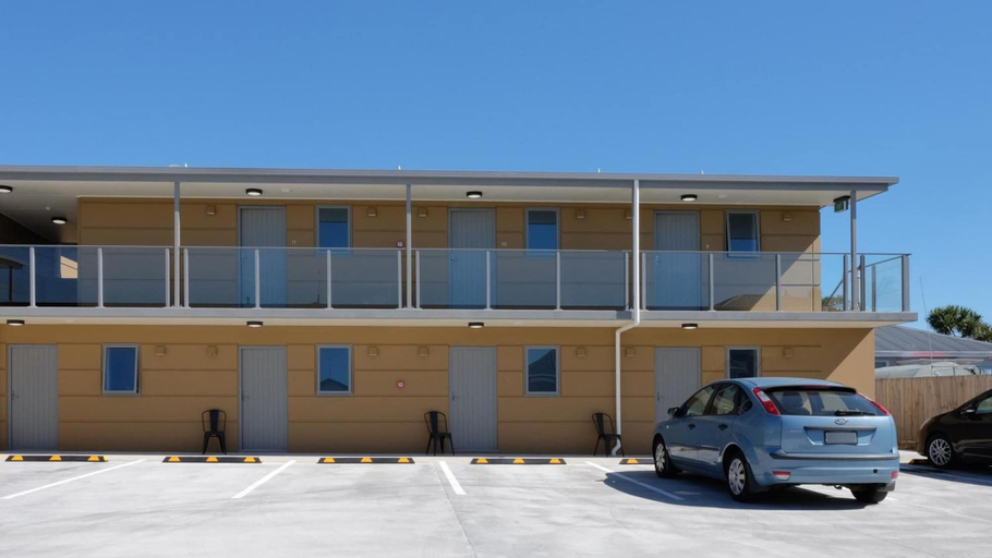 Exterior & Views 2, Stopforths Premium Accommodation, Westland