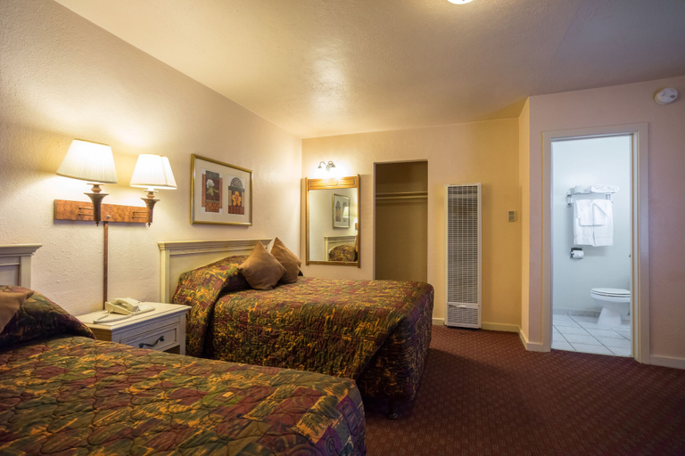 Bedroom 3, El Camino Inn, San Mateo