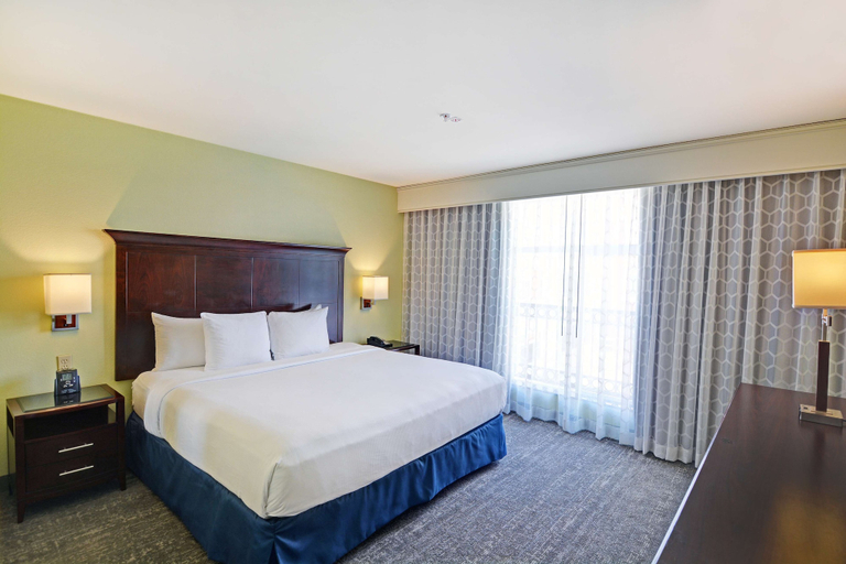 Bedroom 3, Embassy Suites by Hilton Valencia, Los Angeles