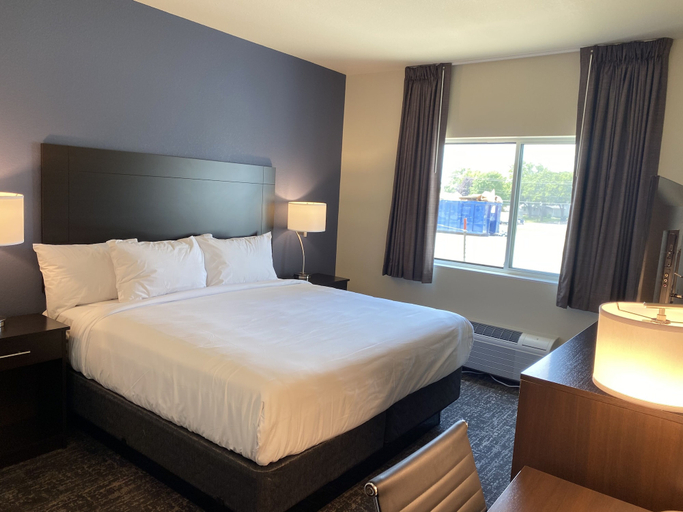 Bedroom 3, Cobblestone Inn & Suites - Forest City, Winnebago