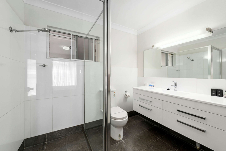 Bathroom 5, Quality Inn Ashby House Tamworth, Tamworth Regional - Pt A