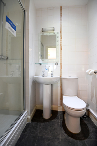 Bathroom 3, Admiral's Table, Bridgwater by Marston's Inns, Somerset