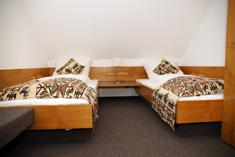 Bedroom 4, Restaurant-hotel Haus Mühlenbrock, Wesel