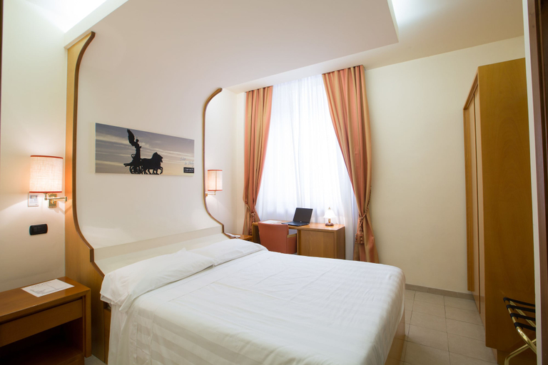 Bedroom 3, Crosti, Rome