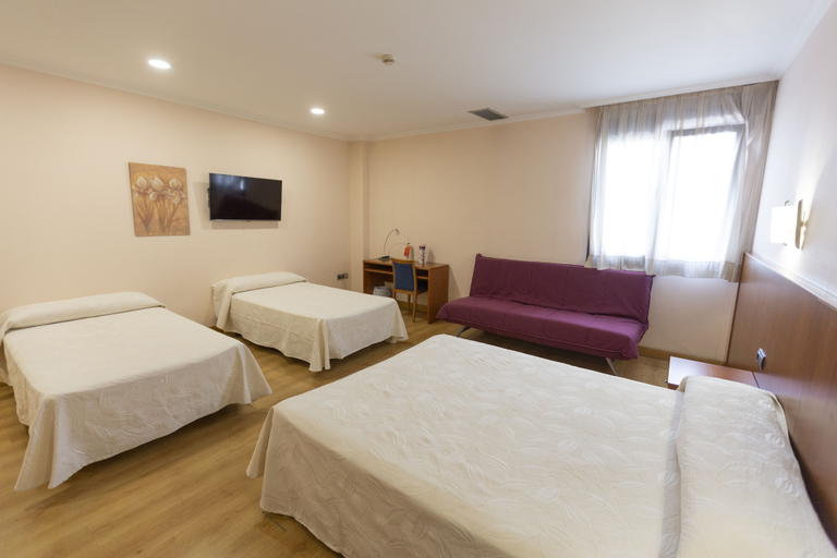 Bedroom 4, Andamur San Roman, Álava