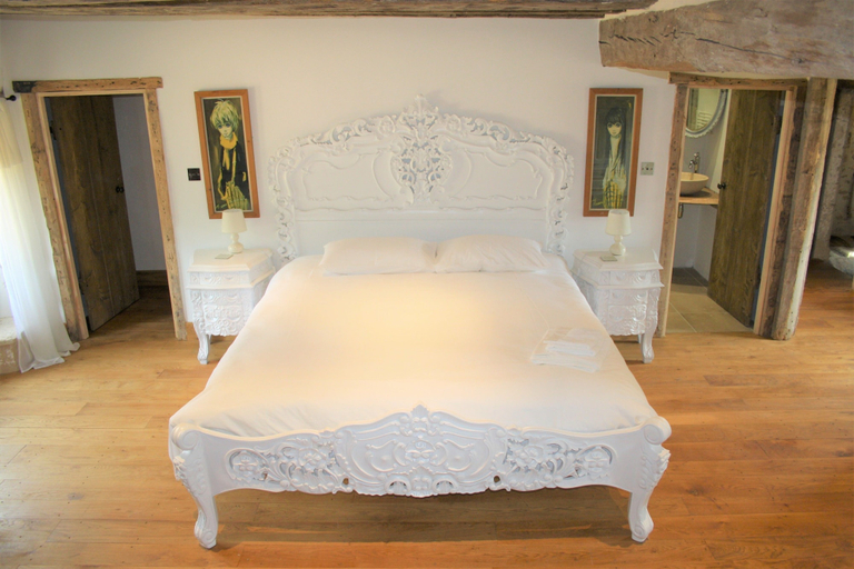 Bedroom 4, Manoir de la Basse-Cour, Sarthe