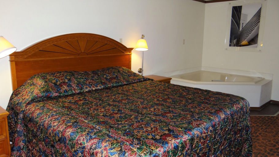 Bedroom 2, Stay Inn, Ottawa