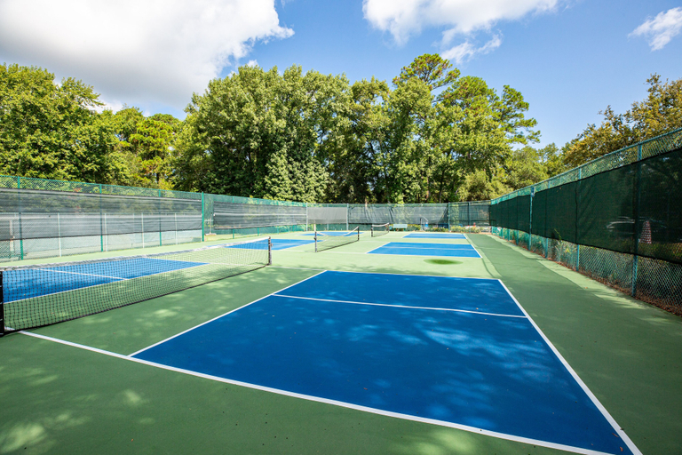 Sport & Beauty 2, Ocean View at Island Club, Beaufort