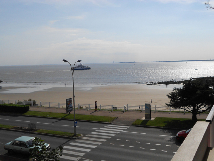 Others 2, Kyriad - Royan Plage, Charente-Maritime