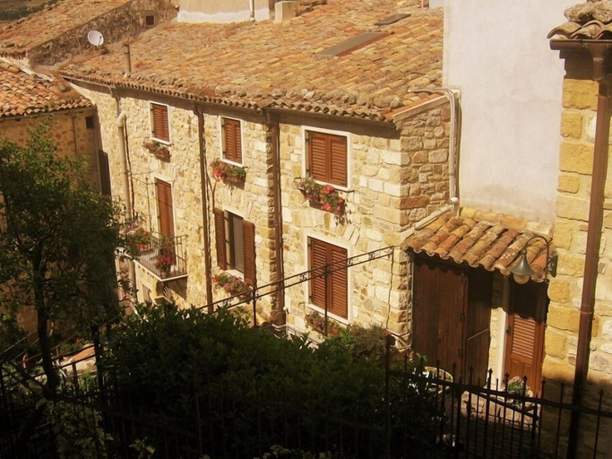 Exterior & Views 2, Il Castello, Palermo